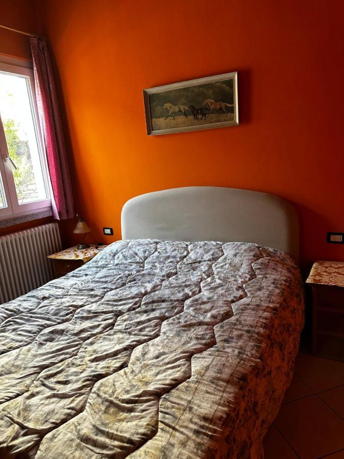 Residence Laguna Beach Pianello Del Lario Dış mekan fotoğraf